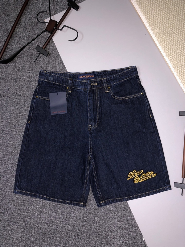 ブランドハーフパンツ正面デザイン